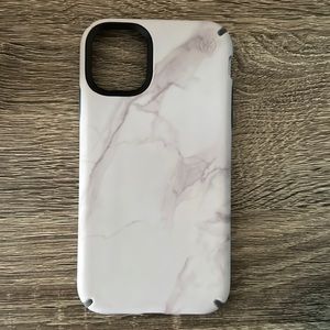 speck iphone 11 case